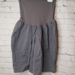 Maternity shorts